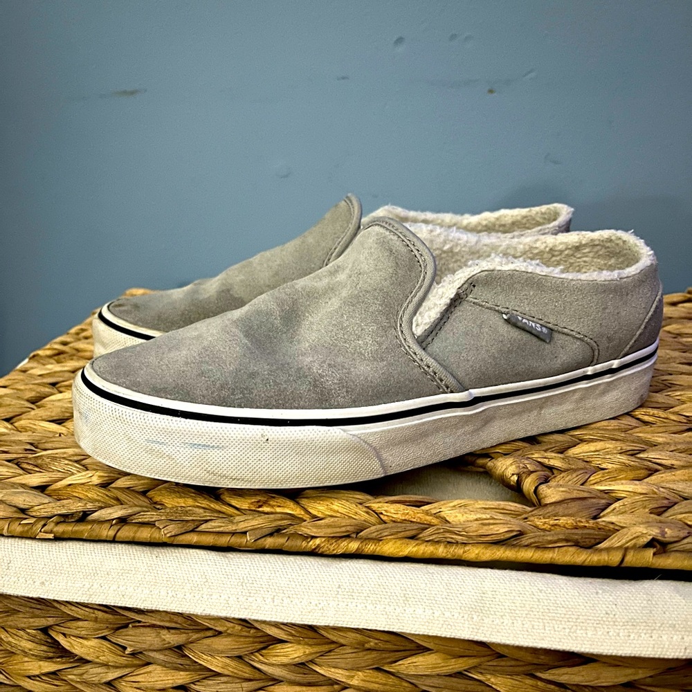 Gray Fleece Lined Vans size 8